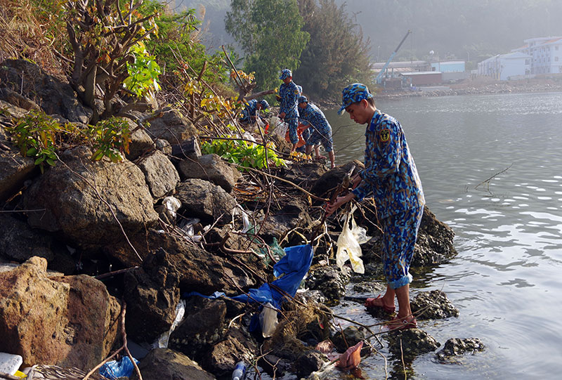 Sôi nổi Ngày Chủ nhật xanh ở Lữ đoàn 161